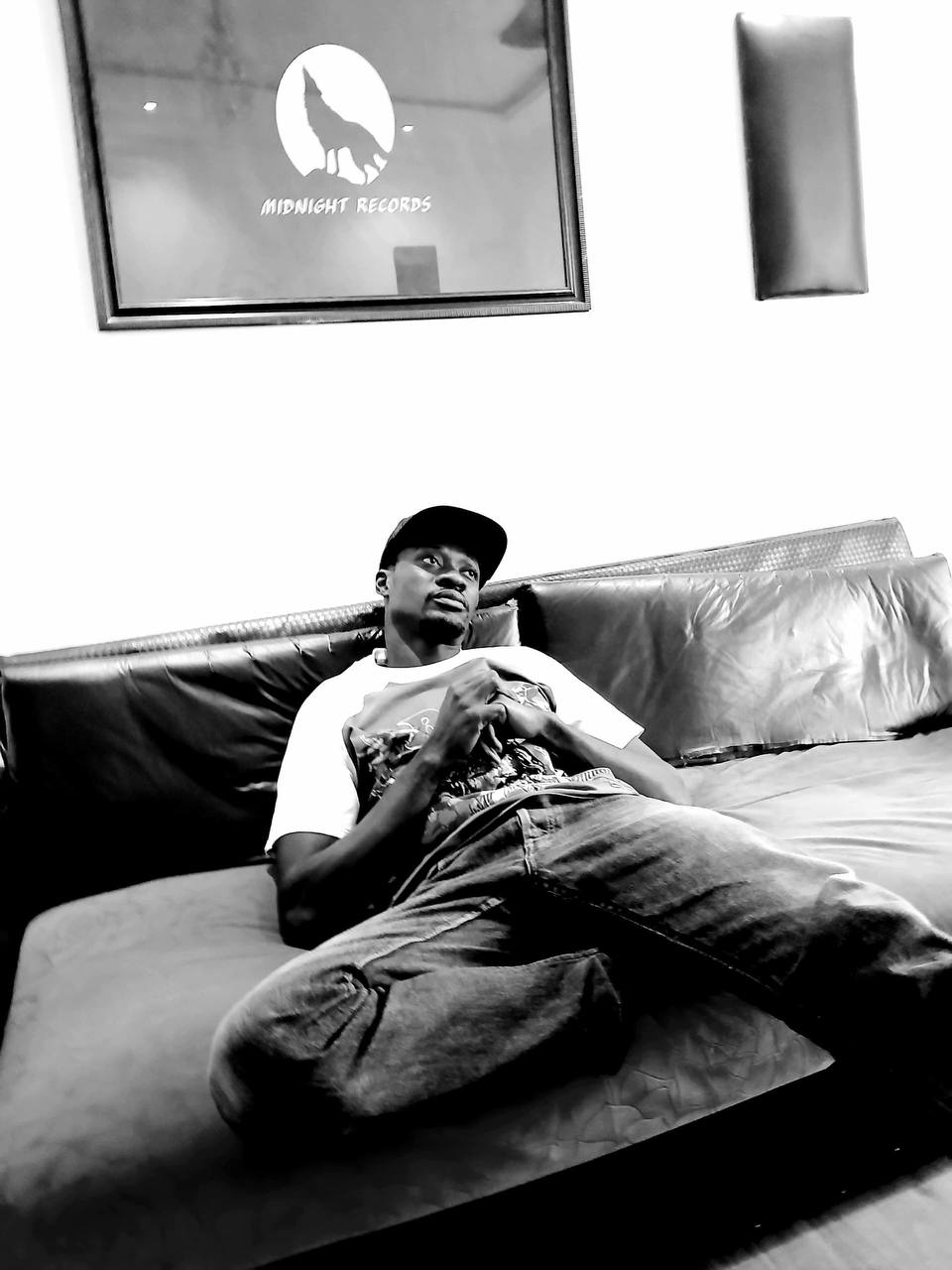 Kweku 'Echo' Mensah — Lead Sound Engineer